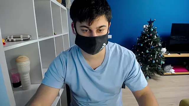 Snapshot of Tomguys chatting on 15, 1, 2025 Tomguys online show from 15, 1, 2025