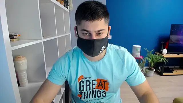 Snapshot of Tomguys chatting on 7, 2, 2025 Tomguys online show from 7, 2, 2025