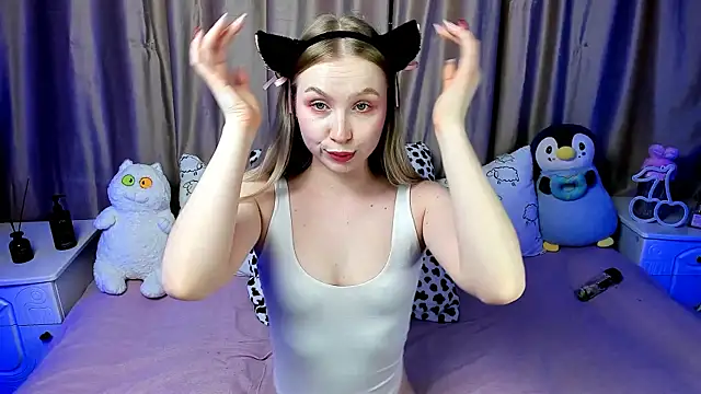 LilyStarlight online show from 4, 1, 2025