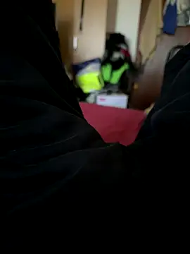 Alerandro00 online show from 22, 9, 2025