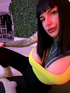 InkedBiitch online show from 5, 12, 2024