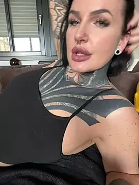 InkedBiitch online show from 23, 2, 2025