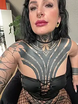 InkedBiitch online show from 1, 2, 2026
