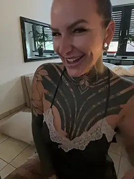 Snapshot of InkedBiitch chatting on 31, 7, 2026 InkedBiitch online show from 31, 7, 2026