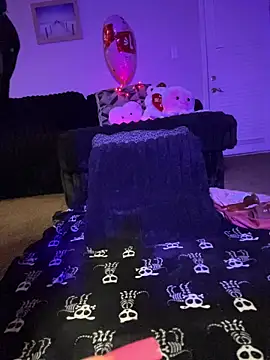 NikkiNoelanii online show from 14, 2, 2026