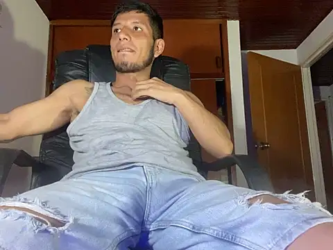 thadeo horny online show from 23, 4, 2026