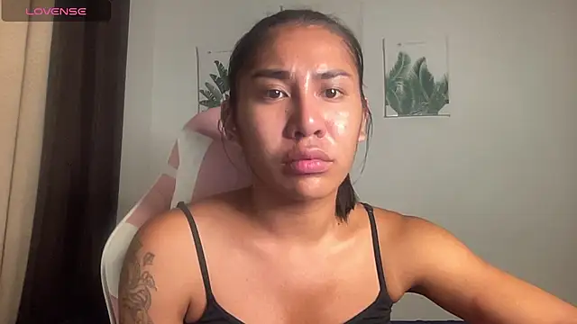Snapshot of Alaia_Pope chatting on 19, 6, 2026 Alaia Pope online show from 19, 6, 2026