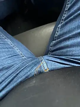 Cezar993 online show from 5, 1, 2025