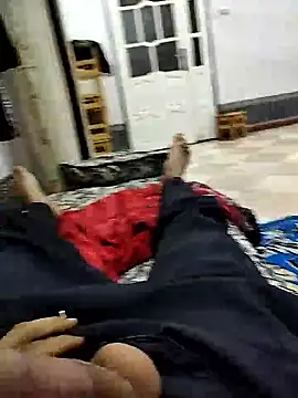 Snapshot of yacinemsila chatting on 9, 11, 2025 yacinemsila online show from 9, 11, 2025