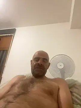 Snapshot of slim1976006 chatting on 13, 7, 2026 slim1976006 online show from 13, 7, 2026