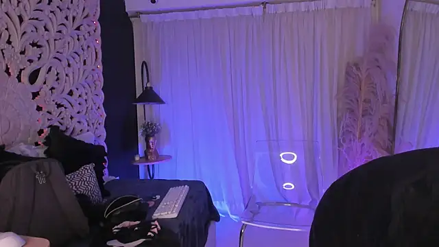 pamela doll3 online show from 23, 11, 2025