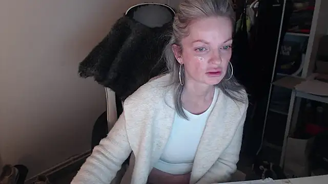 Sabdeluxe online show from 8, 2, 2025