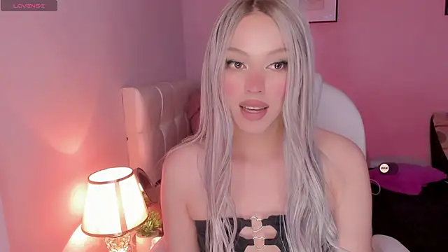 Snapshot of EvaEvangeline chatting on 17, 12, 2024 EvaEvangeline online show from 17, 12, 2024