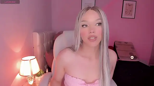 Snapshot of EvaEvangeline chatting on 28, 12, 2024 EvaEvangeline online show from 28, 12, 2024