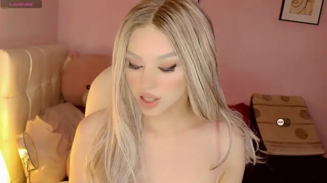 Snapshot of EvaEvangeline chatting on 19, 3, 2025 EvaEvangeline online show from 19, 3, 2025