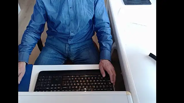 dutchpornking online show from 14, 10, 2025