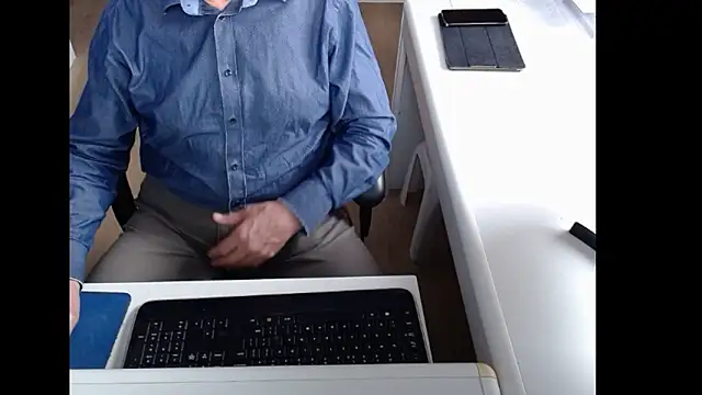 dutchpornking online show from 28, 3, 2026