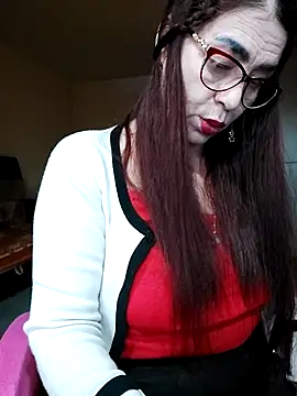 Chriss Tinaa online show from 1, 3, 2025