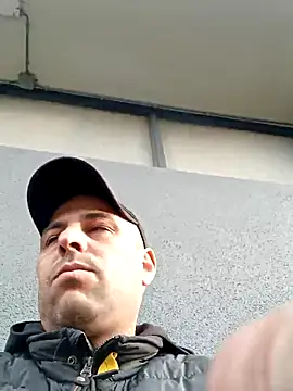 Hotarabicboy36y online show from 8, 2, 2025