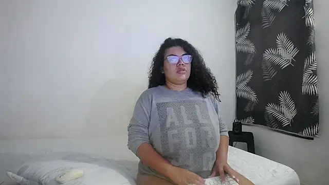 mabigomez00 online show from 27, 3, 2026