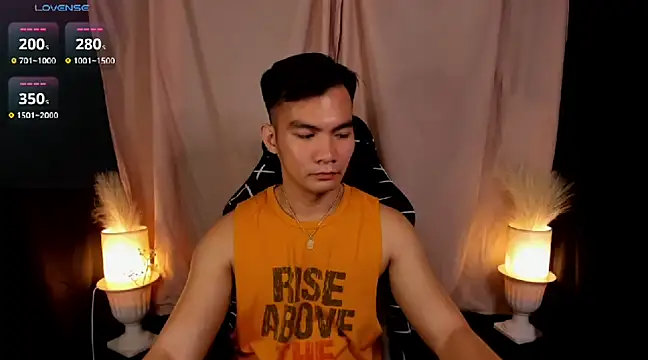 Snapshot of 000batman000 chatting on 18, 2, 2025 000batman000 online show from 18, 2, 2025