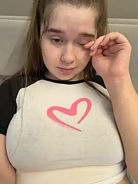 Snapshot of HornyGirlH chatting on 21, 7, 2026 HornyGirlH online show from 21, 7, 2026