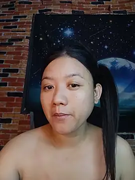 Snapshot of Urchanel chatting on 15, 5, 2026 Urchanel online show from 15, 5, 2026