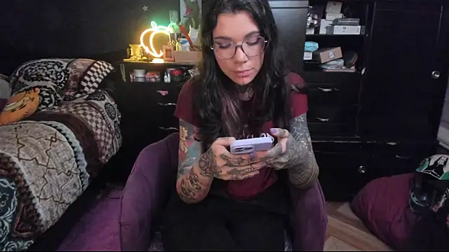 Lilmarieee online show from 23, 1, 2025