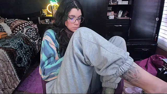 Lilmarieee online show from 10, 2, 2025