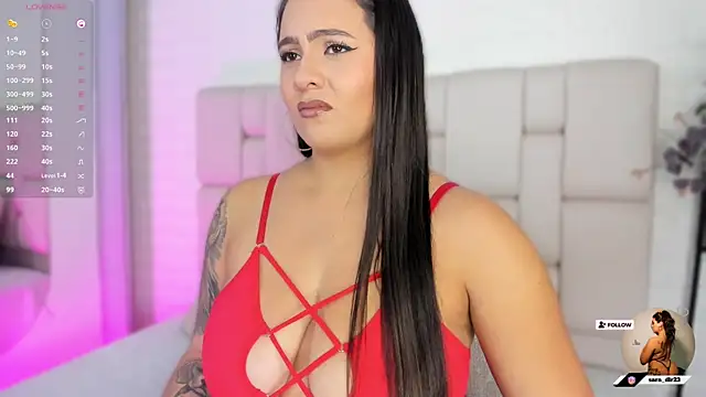 nataly clark  online show from 20, 11, 2025