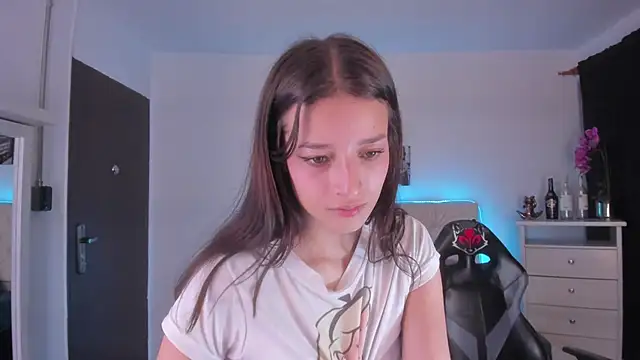 Snapshot of Amaia_Daniells chatting on 28, 1, 2025 Amaia Daniells online show from 28, 1, 2025