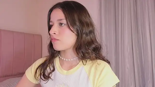 Amaia Daniells online show from 3, 12, 2025