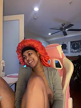 Snapshot of goddessxdreaxo chatting on 16, 2, 2025 goddessxdreaxo online show from 16, 2, 2025
