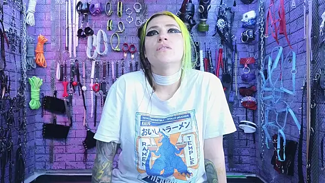 Snapshot of PANDORANEZZ chatting on 20, 2, 2025 PANDORANEZZ online show from 20, 2, 2025