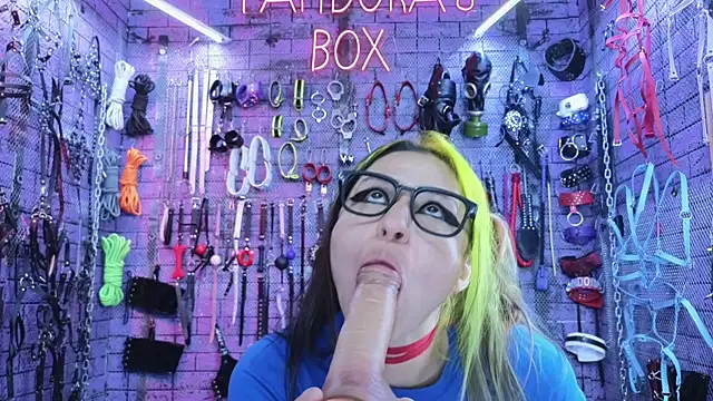 Snapshot of PANDORANEZZ chatting on 22, 2, 2025 PANDORANEZZ online show from 22, 2, 2025