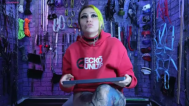 Snapshot of PANDORANEZZ chatting on 26, 2, 2025 PANDORANEZZ online show from 26, 2, 2025