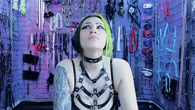 Snapshot of PANDORANEZZ chatting on 8, 3, 2025 PANDORANEZZ online show from 8, 3, 2025