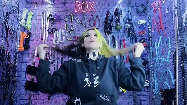 Snapshot of PANDORANEZZ chatting on 22, 3, 2025 PANDORANEZZ online show from 22, 3, 2025