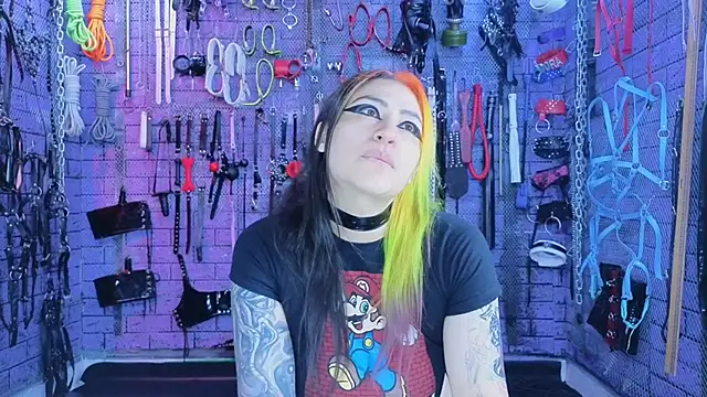 Snapshot of PANDORANEZZ chatting on 29, 10, 2025 PANDORANEZZ online show from 29, 10, 2025