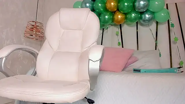 Meghan stonne  online show from 19, 3, 2025