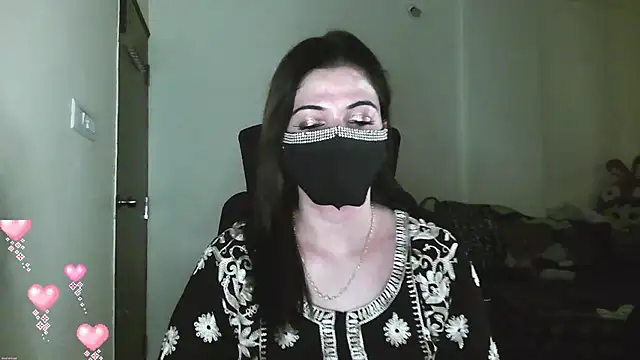 Cute Sonii online show from 25, 4, 2026