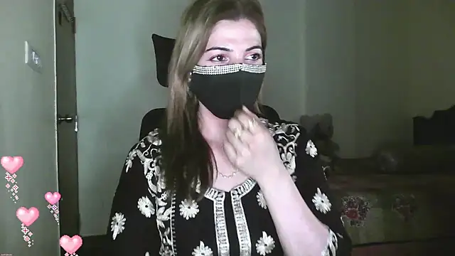 Cute Sonii online show from 6, 6, 2026
