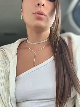 Snapshot of YOUR-KARINA chatting on 9, 2, 2025 YOUR-KARINA online show from 9, 2, 2025