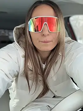 YOUR-KARINA online show from 18, 1, 2026