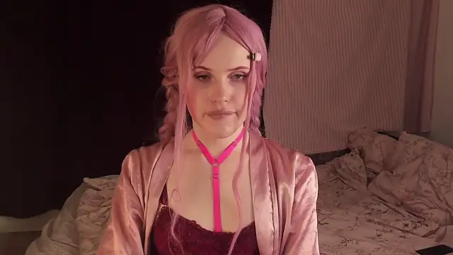 EffieMinki online show from 12, 12, 2024