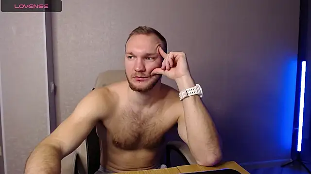 Toress1 online show from 10, 1, 2025