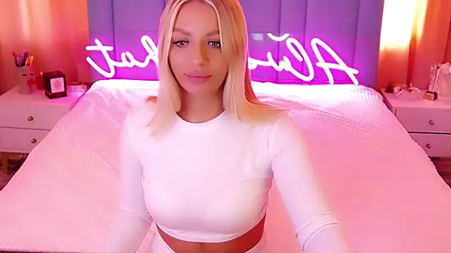 AllwaysHotJ online show from 24, 12, 2024