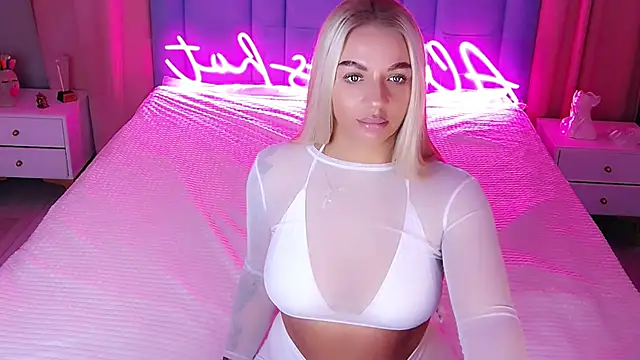 AllwaysHotJ online show from 4, 11, 2025