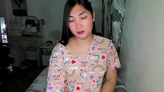 Miss Deliciousness online show from 8, 1, 2025