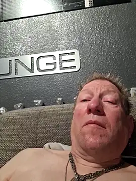 tomtom111111 online show from 28, 2, 2026